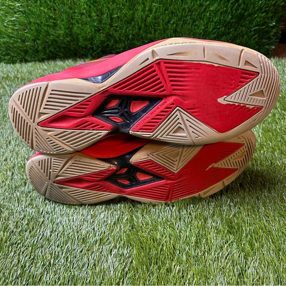 Nike Zoom Kobe Venomenon Sneakers - Picture 6 of 7